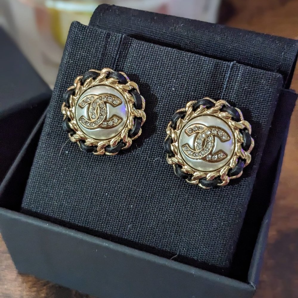 Chanel Black Pearl REV Earrings Studs